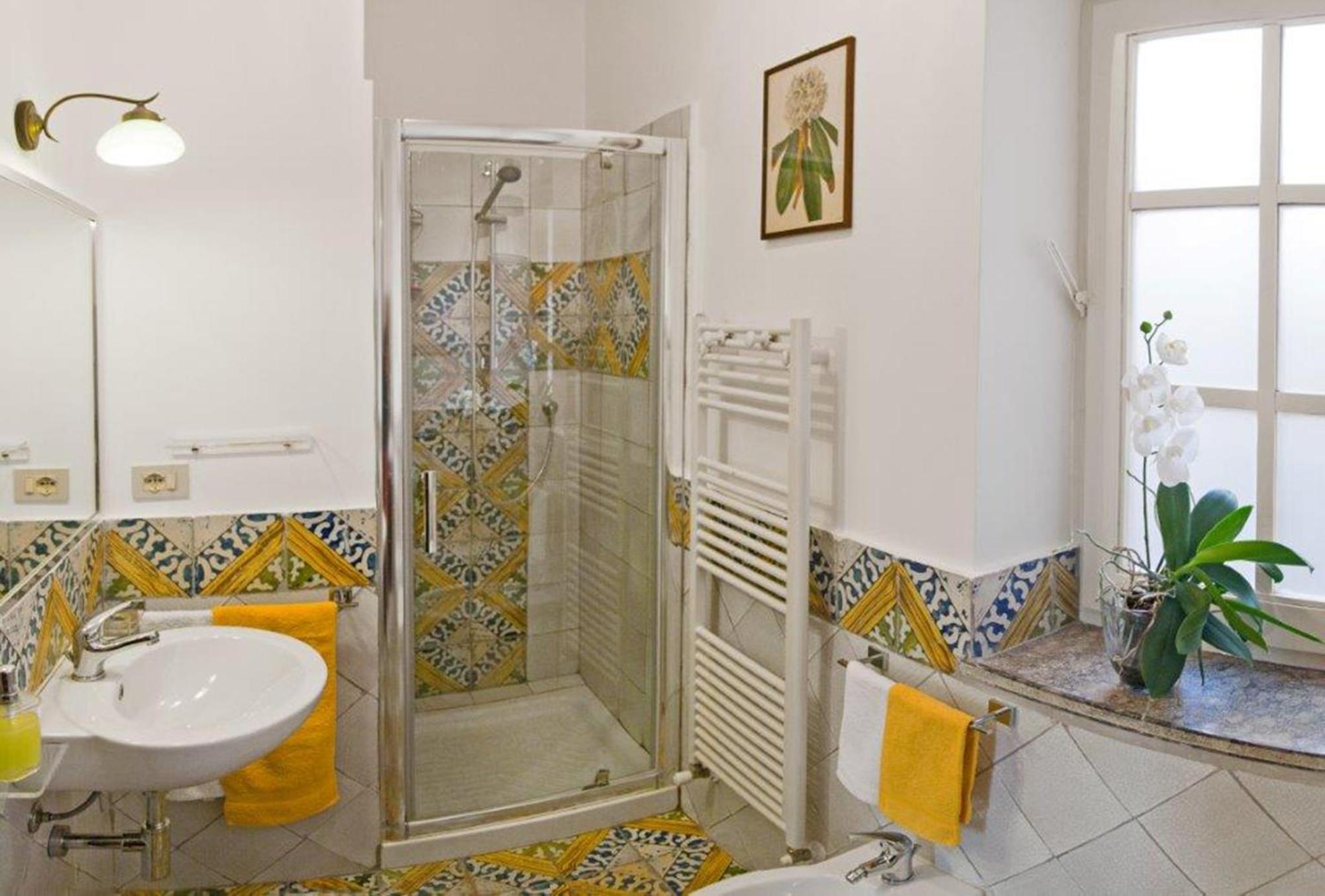 Bed and Breakfast Il Glicine Sul Golfo à Mondello Chambre photo