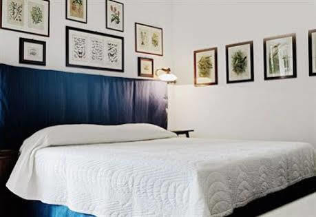 Bed and Breakfast Il Glicine Sul Golfo à Mondello Extérieur photo